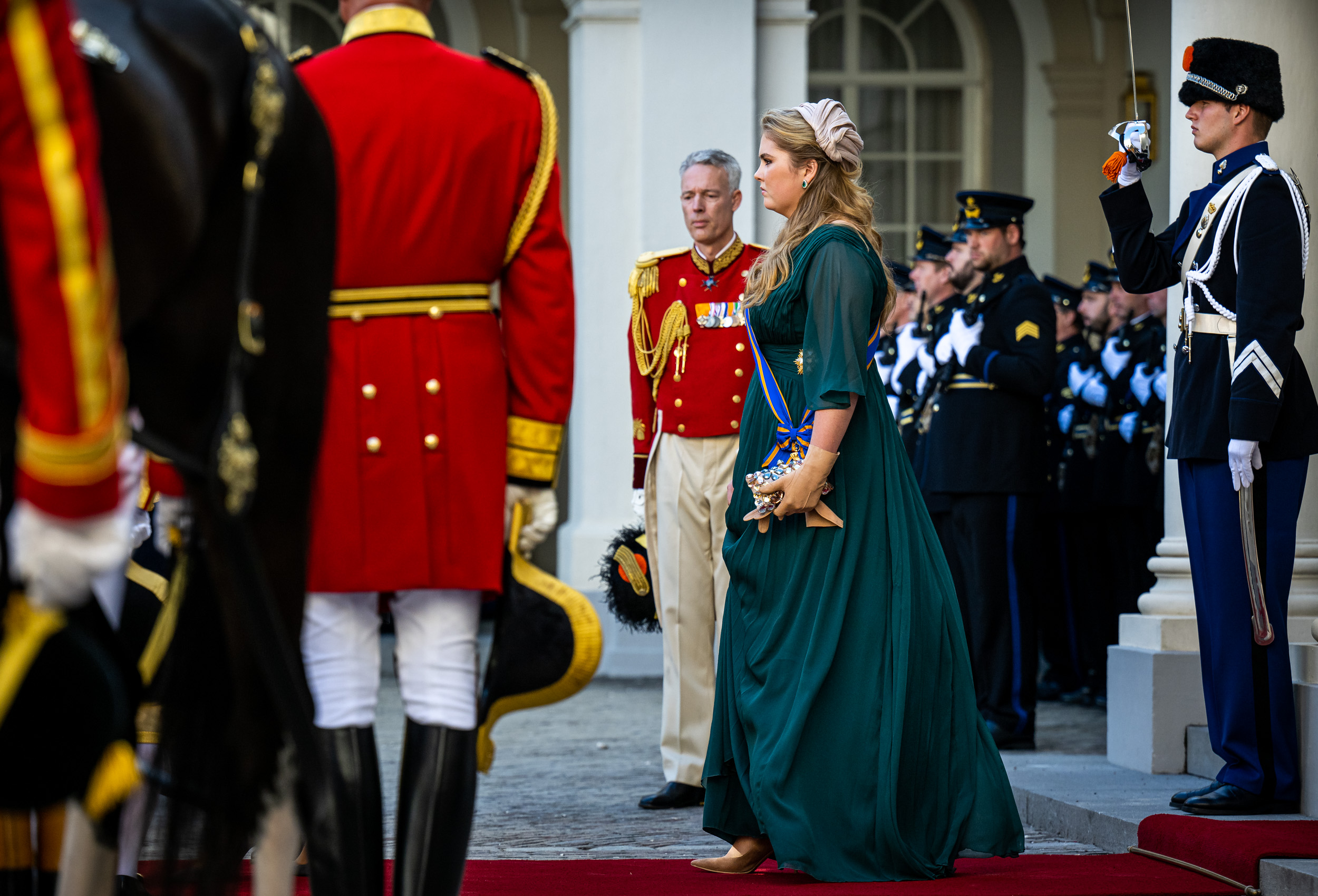 Vertrek prinses Amalia tijdens Prinsjesdag 2022